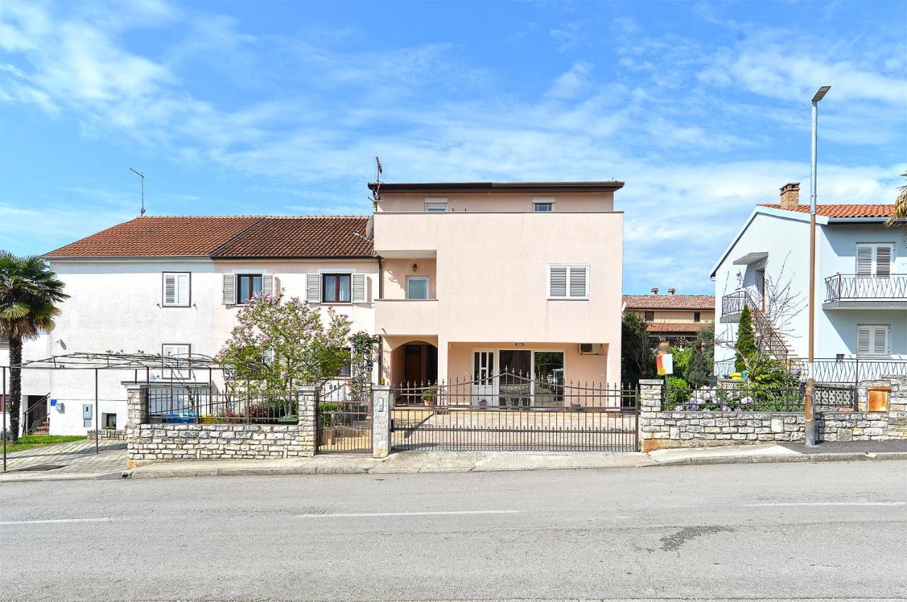 Apartments Milka 2074 Poreč Zewnętrze zdjęcie