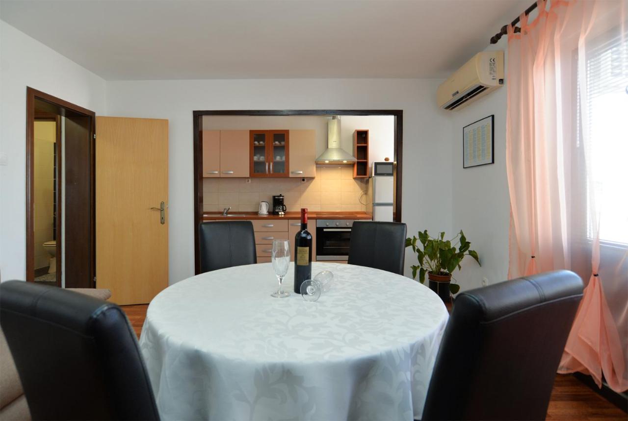 Apartments Milka 2074 Poreč Zewnętrze zdjęcie