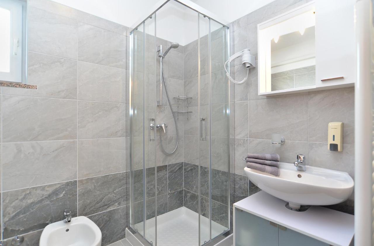 Apartments Milka 2074 Poreč Zewnętrze zdjęcie