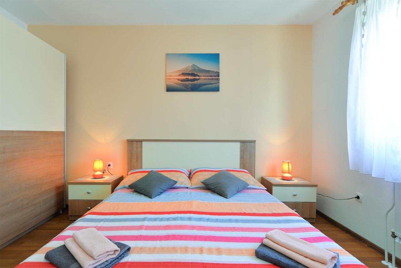 Apartments Milka 2074 Poreč Zewnętrze zdjęcie