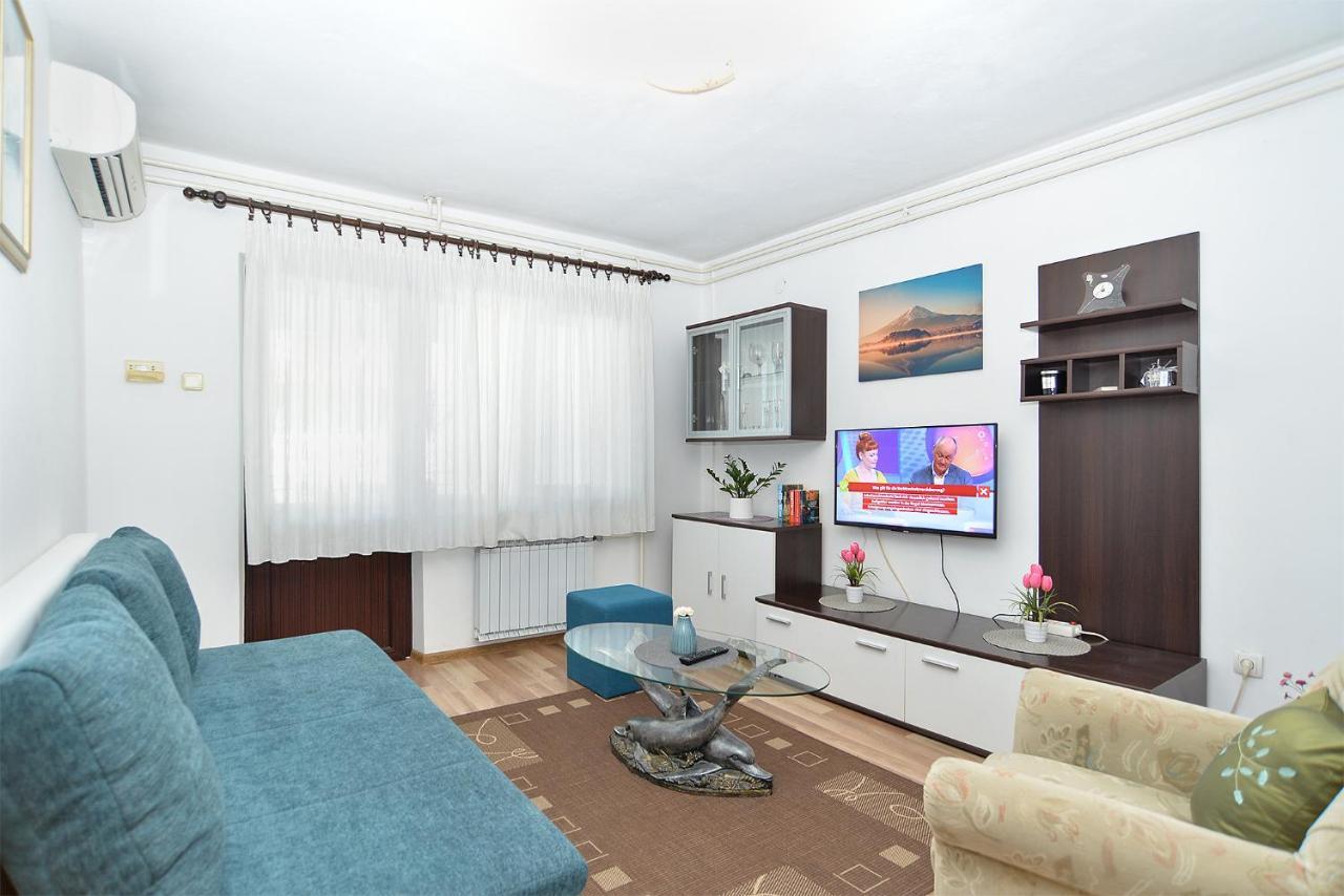 Apartments Milka 2074 Poreč Zewnętrze zdjęcie